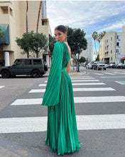Load image into Gallery viewer, Laetitia Emerald Dress
