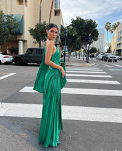 Load image into Gallery viewer, Laetitia Emerald Dress

