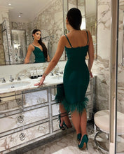 Load image into Gallery viewer, Ivette Green Dress
