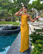 Load image into Gallery viewer, Dalí Golden Mustard Dress
