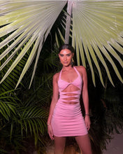 Load image into Gallery viewer, Fashionably Lost
