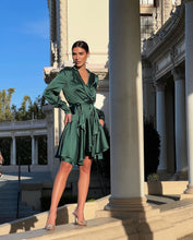 Load image into Gallery viewer, Celia Emerald Dress
