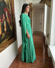 Load image into Gallery viewer, Greek Goddess
