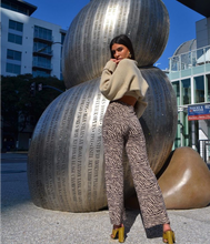 Load image into Gallery viewer, Hedda Knit Set Sweater + Croptop
